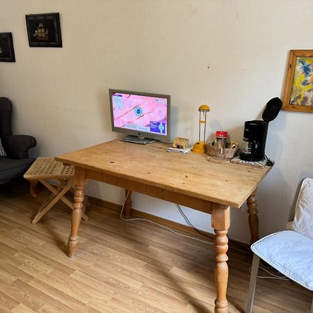 Gemuetliches Komfortables Zimmer Fuer 1 Person Im Zentrum Мюнхен Экстерьер фото