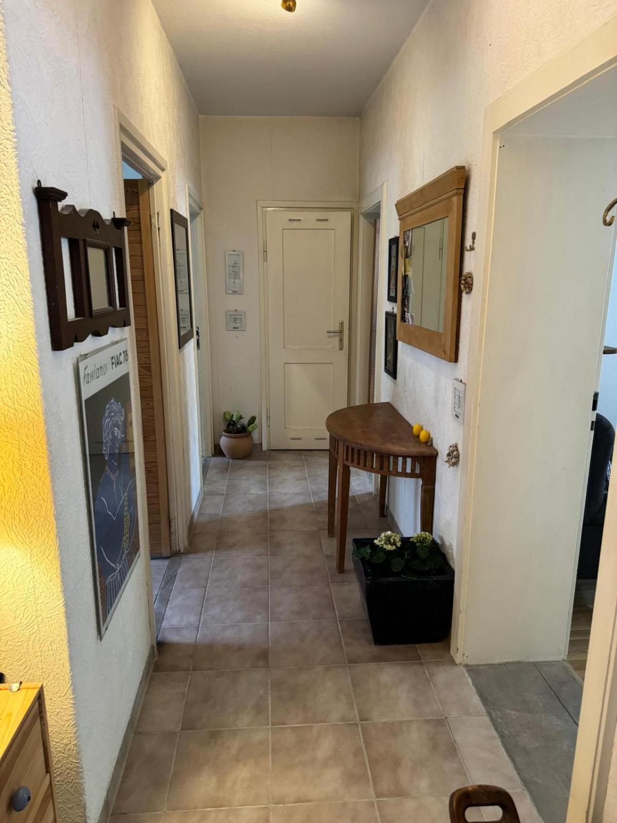 Gemuetliches Komfortables Zimmer Fuer 1 Person Im Zentrum Мюнхен Экстерьер фото